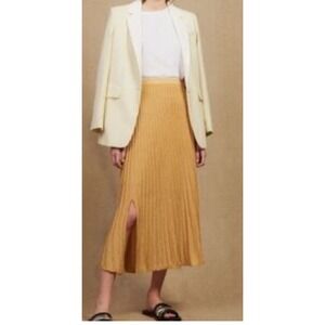 Sandro Paris Gold Metallic Pleated Midi Skirt Side Slit Knit Size 2